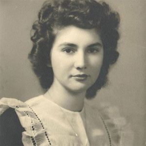 Young Amy Archer-Gilligan