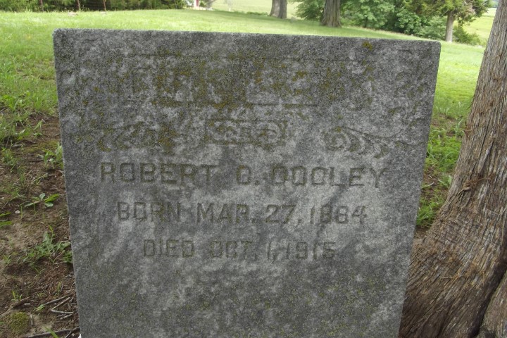 Robert Dooley Grave